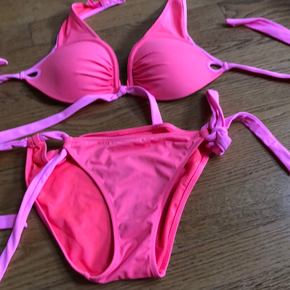Bathing suit